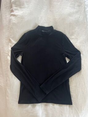 Banana Republic Black Ribbed Long Sleeve Mock Neck Top